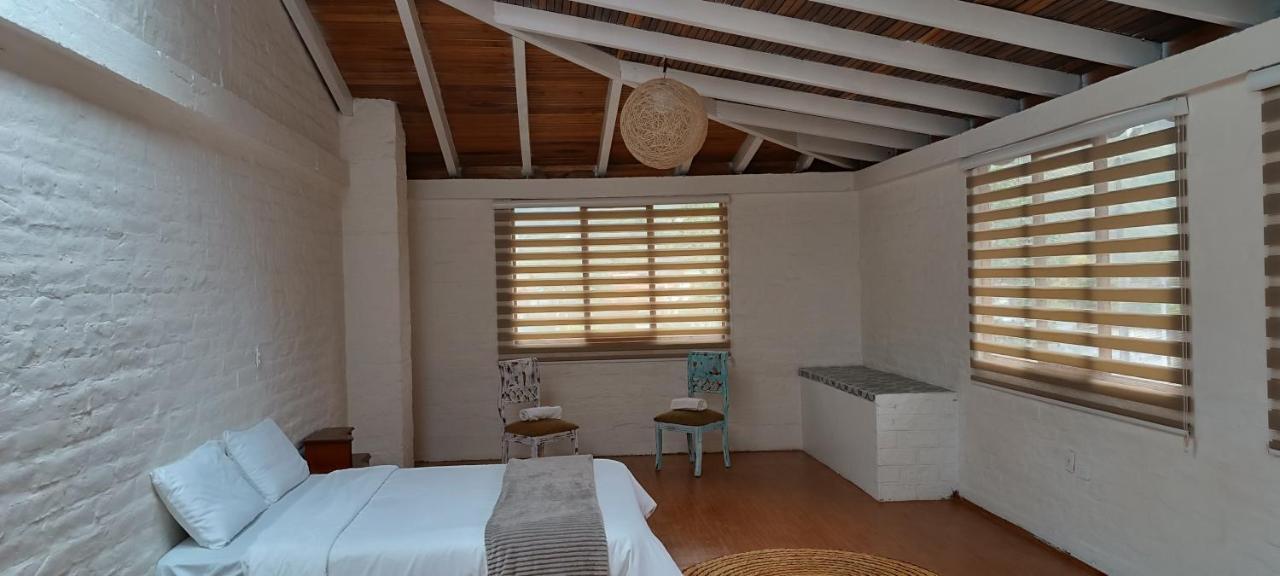 Bed and Breakfast Rustic Quinta La Aurora Баньйос Екстер'єр фото