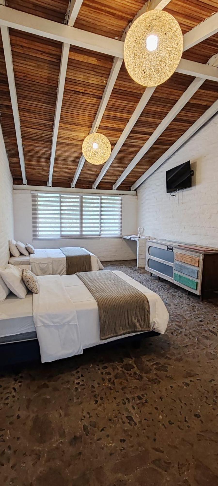 Bed and Breakfast Rustic Quinta La Aurora Баньйос Номер фото
