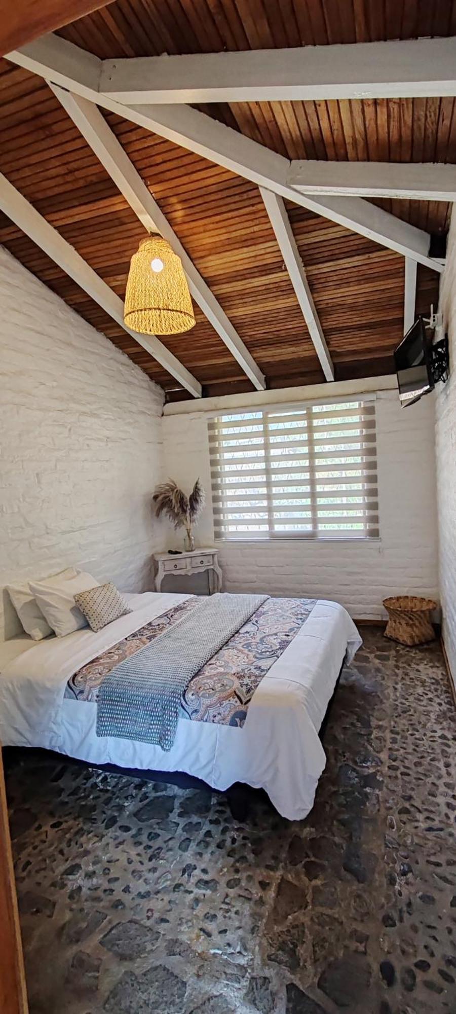 Bed and Breakfast Rustic Quinta La Aurora Баньйос Номер фото
