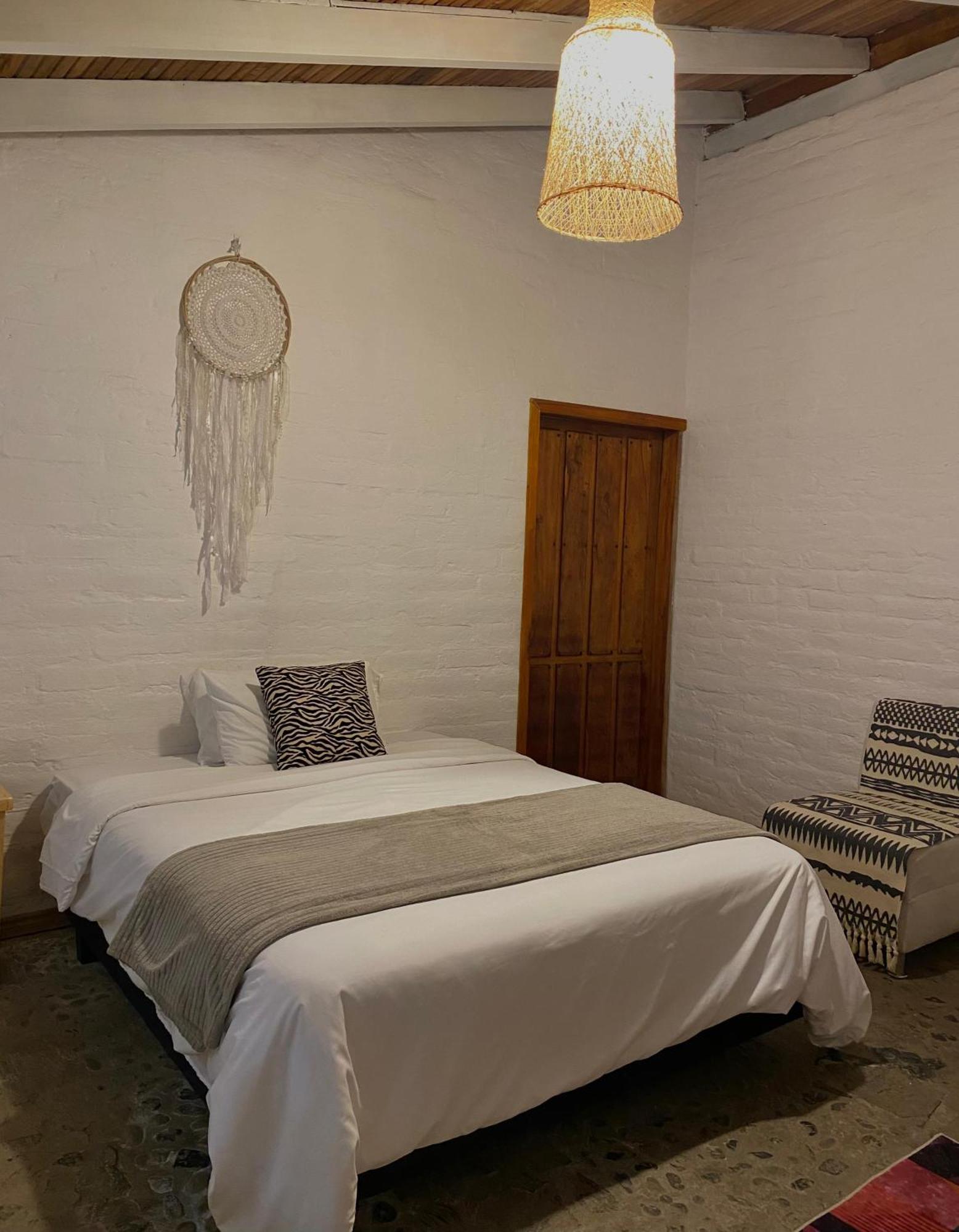 Bed and Breakfast Rustic Quinta La Aurora Баньйос Екстер'єр фото